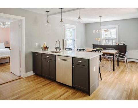 935 Webster St, Needham, MA 02492 photo 4