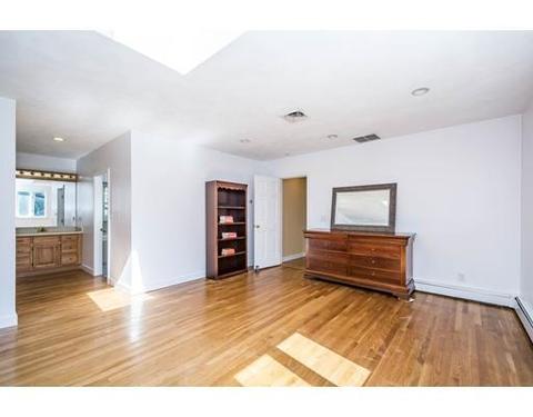 14 Brewer Ln, Reading, MA 01867 photo 12