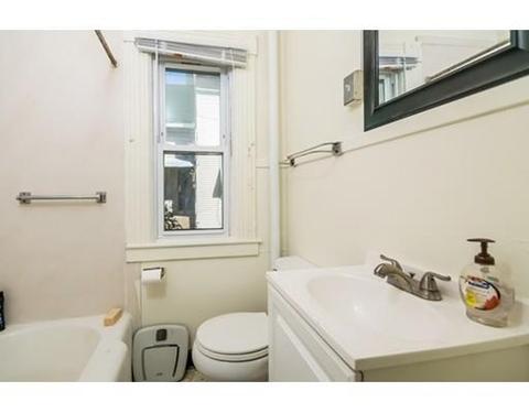 36 Euclid Ave, Springfield, MA 01108 photo 12