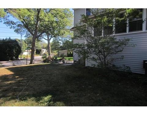 33 Beacon Rd, Webster, MA 01570 photo 3
