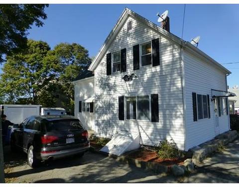 16 Grove St, Gloucester, MA 01930 photo 1