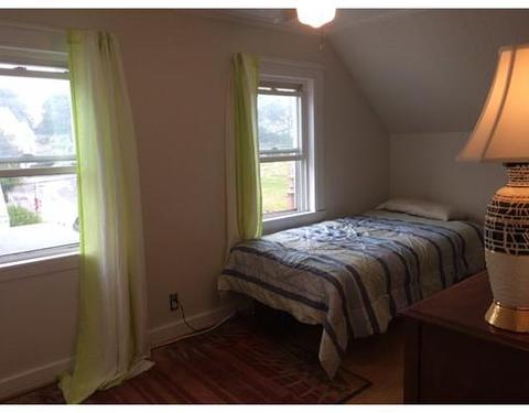 16 Grove St, Gloucester, MA 01930 photo 15