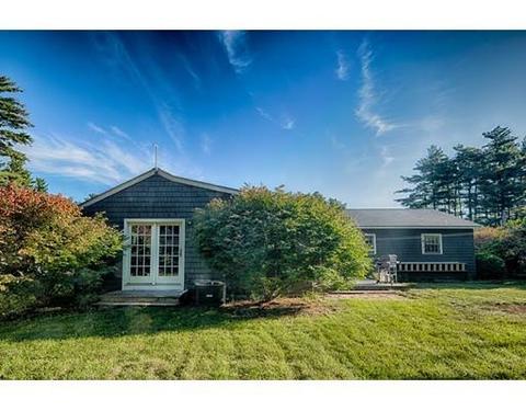 6 Walnut, Townsend, MA 01469 photo 3