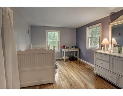 66 Edgemont Ave, Reading, MA 01867 photo 18