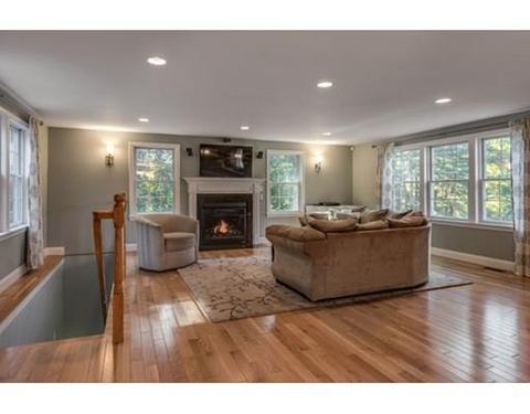 66 Edgemont Ave, Reading, MA 01867 photo 6