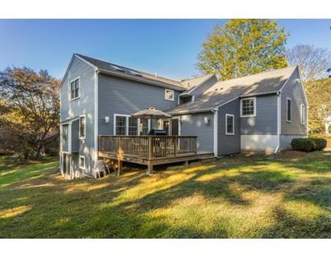 66 Edgemont Ave, Reading, MA 01867 photo 28