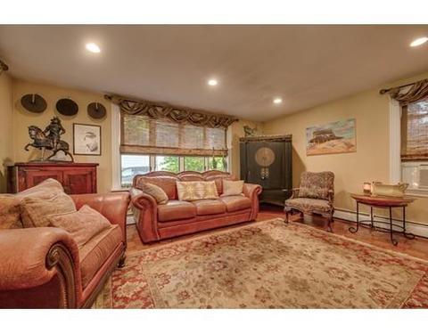 44 Prince St, Needham, MA 02492 photo 9
