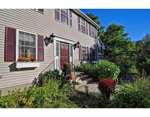 32 Buttonwood Ave, Sutton, MA 01590 photo 2