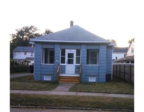 178 Denver St, Springfield, MA 01109 photo 1