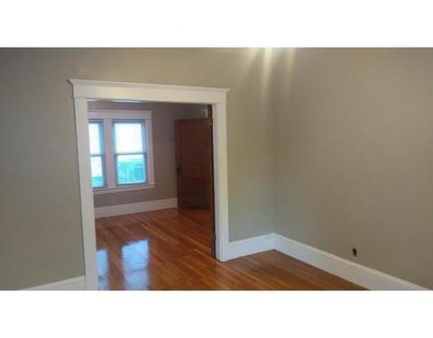178 Denver St, Springfield, MA 01109 photo 8
