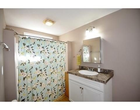 46 Thompson St, Maynard, MA 01754 photo 8