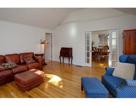 113 Snead Dr, Mashpee, MA 02649 photo 19