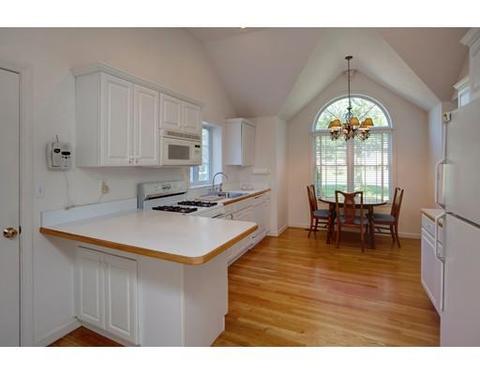 113 Snead Dr, Mashpee, MA 02649 photo 5