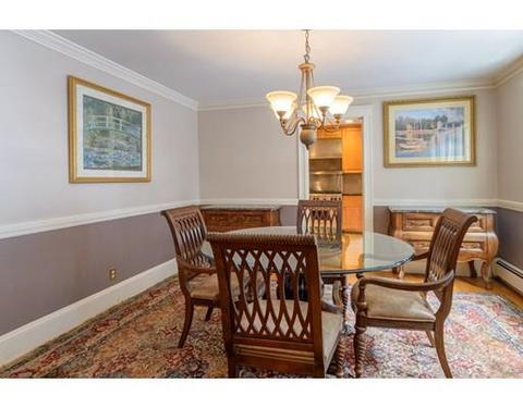 35 Colburn Rd, Wellesley, MA 02481 photo 2