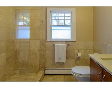 35 Colburn Rd, Wellesley, MA 02481 photo 9