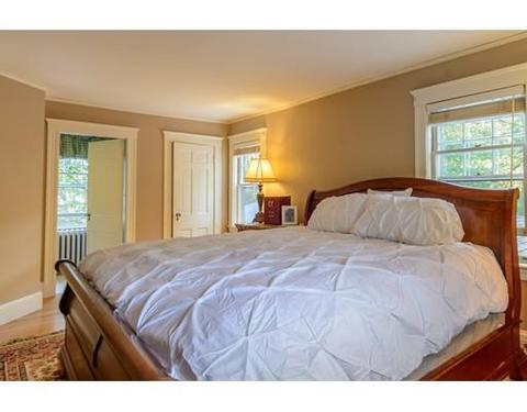 35 Colburn Rd, Wellesley, MA 02481 photo 8