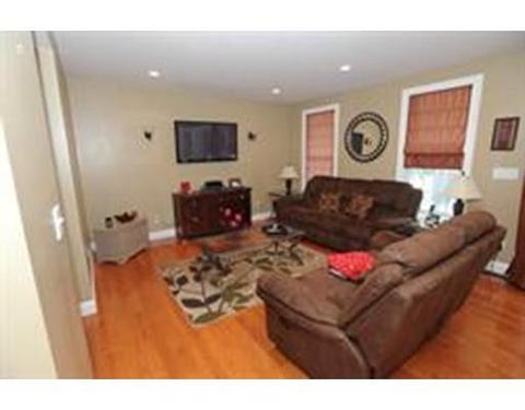85 Blaine St, Fall River, MA 02723 photo 6
