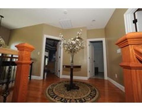 85 Blaine St, Fall River, MA 02723 photo 10