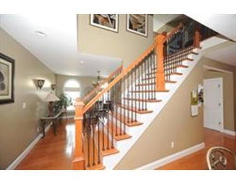 85 Blaine St, Fall River, MA 02723 photo 9