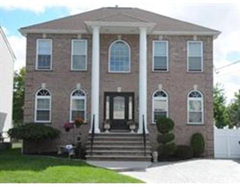 85 Blaine St, Fall River, MA 02723 photo 2