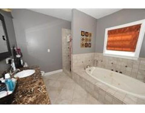 85 Blaine St, Fall River, MA 02723 photo 12