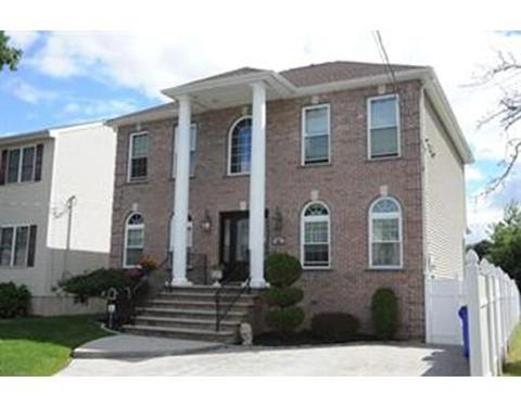 85 Blaine St, Fall River, MA 02723 photo 1