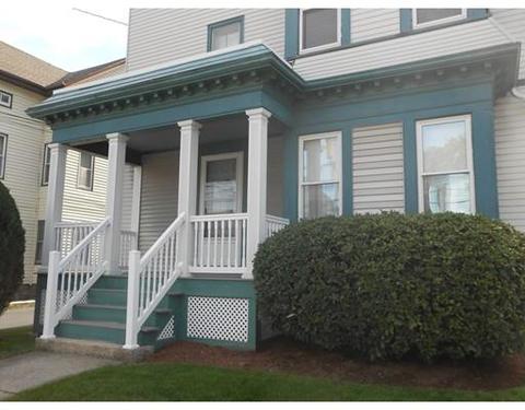533 Hanover St, Fall River, MA 02720 photo 2