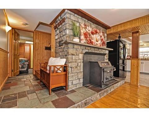12 Roy Ave, Attleboro, MA 02703 photo 9