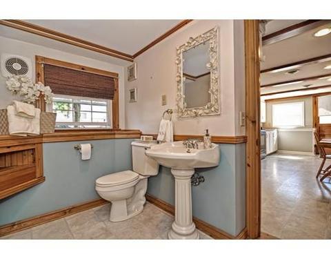 12 Roy Ave, Attleboro, MA 02703 photo 10