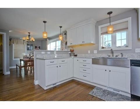 67 Wayside St, Springfield, MA 01118 photo 13