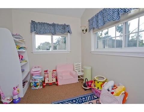 67 Wayside St, Springfield, MA 01118 photo 18