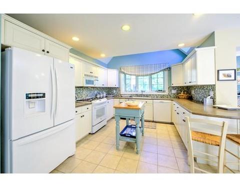 48 Crystal Ridge Rd, Cotuit, MA 02635 photo 8