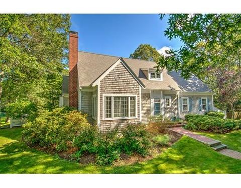 48 Crystal Ridge Rd, Cotuit, MA 02635 photo 1