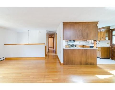 9 Jay St, Braintree, MA 02184 photo 8