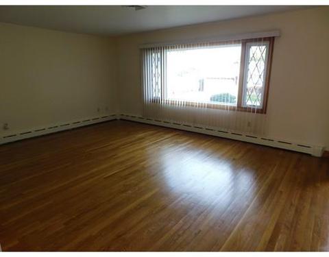 1727 Locust St, Fall River, MA 02723 photo 6