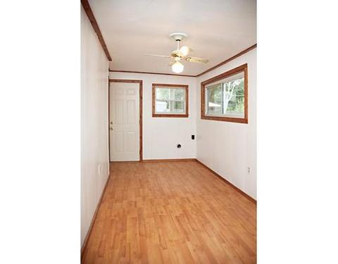 102 Vincent St, Springfield, MA 01129 photo 5