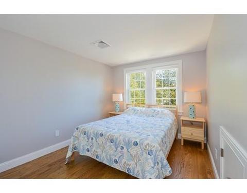 361 Ocean St, Hyannis, MA 02601 photo 17