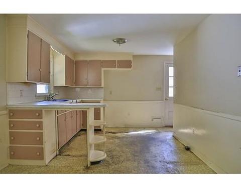 82 Patton Rd, Woonsocket, RI 02895 photo 12