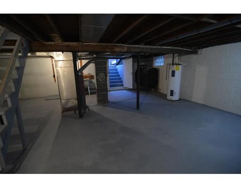 17 Hartley St, Springfield, MA 01104 photo 11