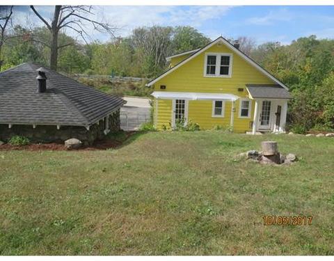 1309 Millbury St, Worcester, MA 01607 photo 2