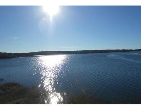 104 Pinehurst Dr, Wareham, MA 02571 photo 1