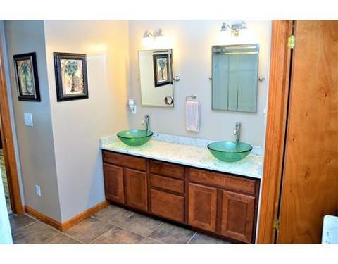 354 Chicago St, Fall River, MA 02721 photo 14