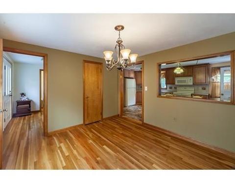 4 Hampton Rd, Enfield, CT 06082 photo 12