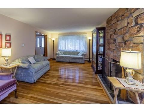 4 Hampton Rd, Enfield, CT 06082 photo 9