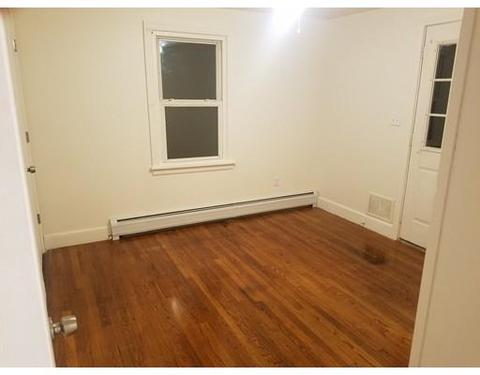 461 Broadway St, Chicopee, MA 01020 photo 8