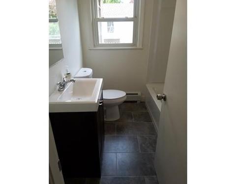461 Broadway St, Chicopee, MA 01020 photo 15