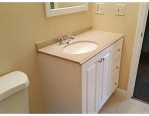 49 Cambridge St, Springfield, MA 01109 photo 8