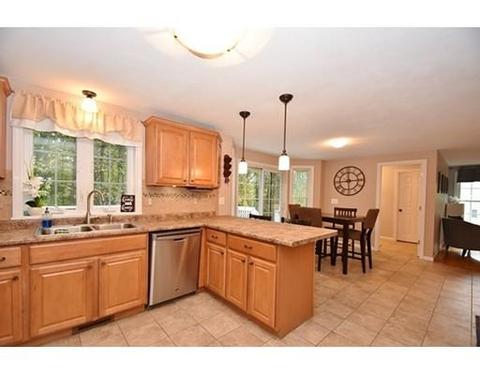 28 Harris Rd, Windham, NH 03087 photo 5