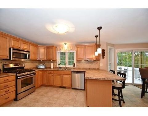 28 Harris Rd, Windham, NH 03087 photo 4
