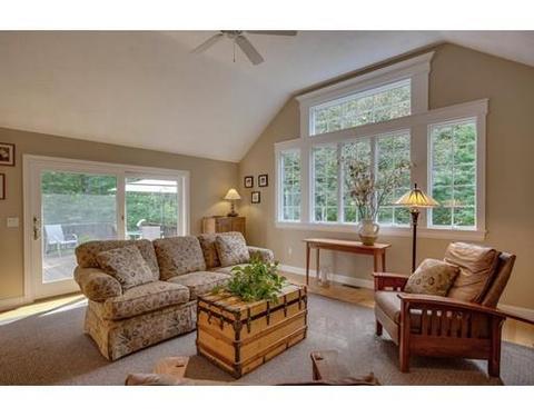 41 Maple Ave, Boxford, MA 01921 photo 14